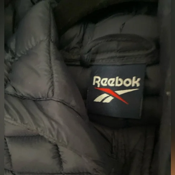 Reebok Navy Quilted Jacket L/G ( 14-16) - Picture 14 of 16